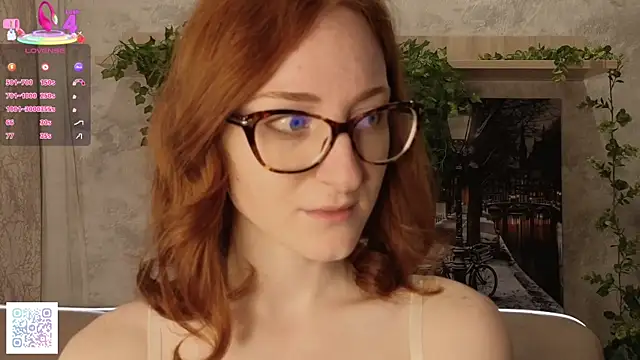 VeronaHascall online show from 16, 9, 2025