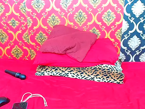 yourperfectcrush online show from 13, 9, 2025
