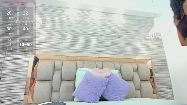 Snapshot of susan_elliot chatting on 17, 11, 2025 susan elliot online show from 17, 11, 2025