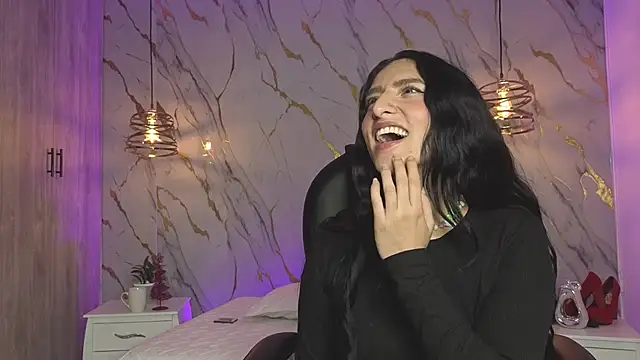 Scaarlettfox online show from 5, 12, 2025