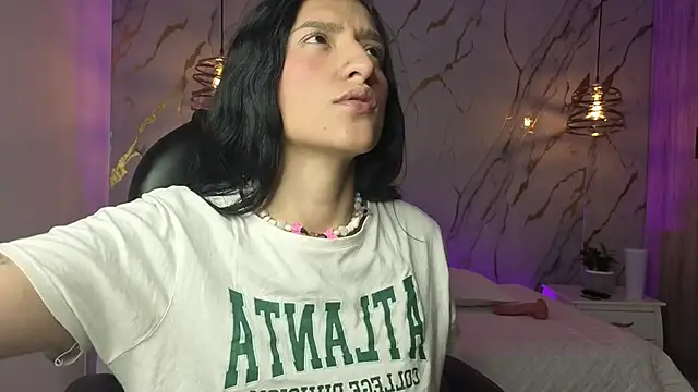 Scaarlettfox online show from 4, 12, 2025