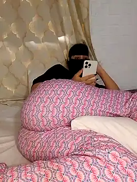 Snapshot of Samaarsexy23 chatting on 16, 11, 2025 Samaarsexy23 online show from 16, 11, 2025