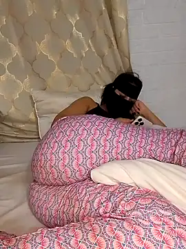 Snapshot of Samaarsexy23 chatting on 17, 11, 2025 Samaarsexy23 online show from 17, 11, 2025