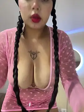 Snapshot of lucialauper_ chatting on 12, 6, 2026 lucialauper online show from 12, 6, 2026