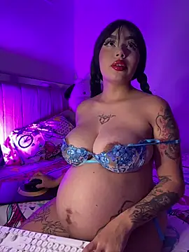 lucialauper  online show from 29, 11, 2025