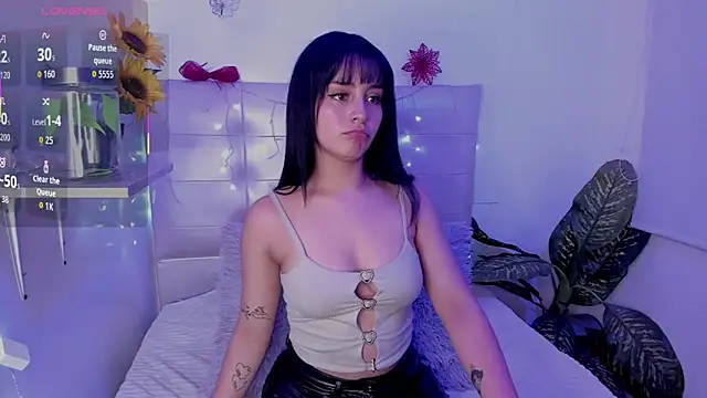 Anna Blade  online show from 14, 1, 2026