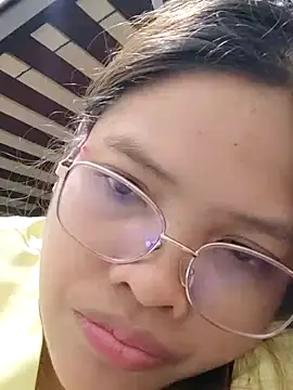 Sweetheart Claire online show from 18, 4, 2026