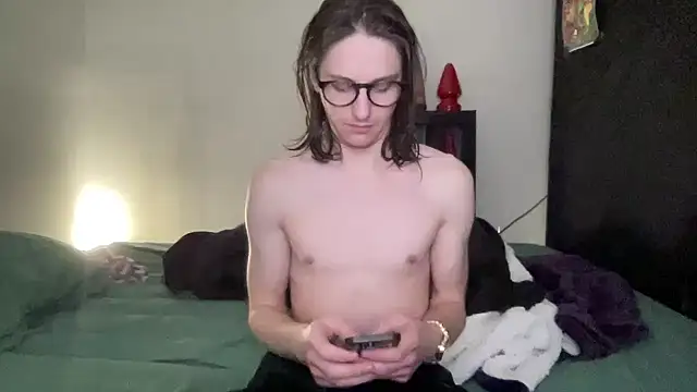 Snapshot of longdickelijah chatting on 19, 3, 2026 longdickelijah online show from 19, 3, 2026