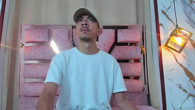 Snapshot of kameron_and_Nick chatting on 22, 11, 2025 kameron and Nick online show from 22, 11, 2025