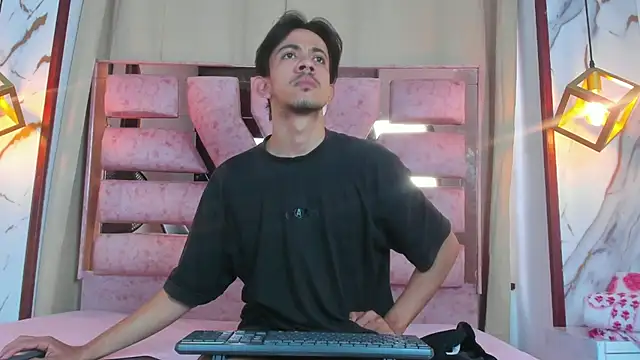 kameron and Nick online show from 14, 12, 2025