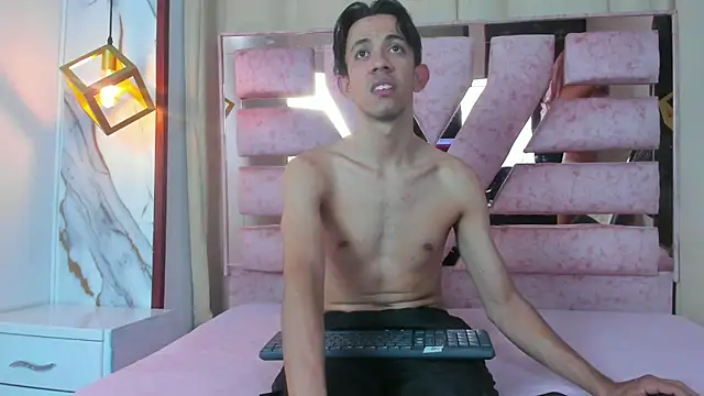 kameron and Nick online show from 2, 12, 2025