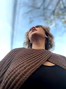 Snapshot of KellyKeler chatting on 18, 11, 2025 KellyKeler online show from 18, 11, 2025