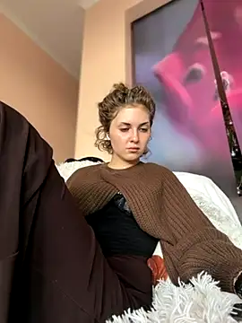 Snapshot of KellyKeler chatting on 27, 10, 2025 KellyKeler online show from 27, 10, 2025