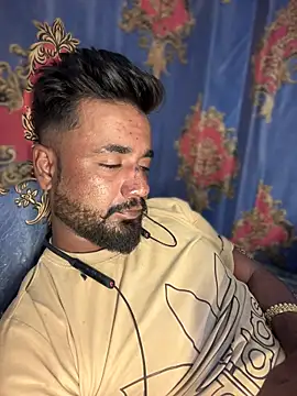 Munny6677 online show from 24, 11, 2025