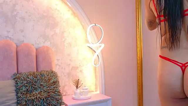 JasmineRhodes online show from 24, 10, 2025