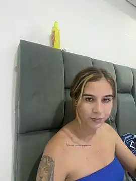 AllieYourGirl online show from 14, 4, 2026