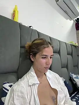 AllieYourGirl online show from 19, 4, 2026