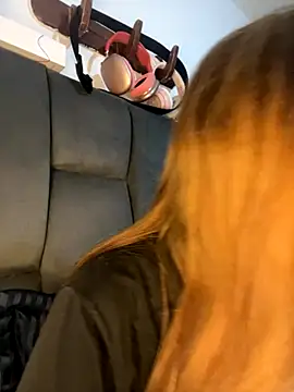 AllieYourGirl online show from 12, 11, 2025