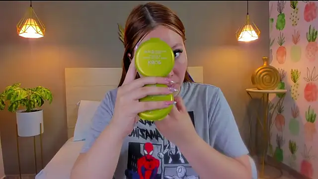 kitty sweeety  online show from 9, 4, 2026