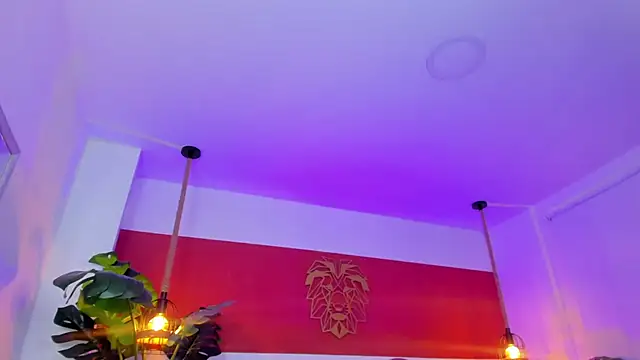 kitty sweeety  online show from 15, 4, 2026