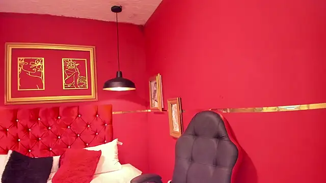 Snapshot of Anissa_Ali chatting on 15, 7, 2026 Anissa Ali online show from 15, 7, 2026
