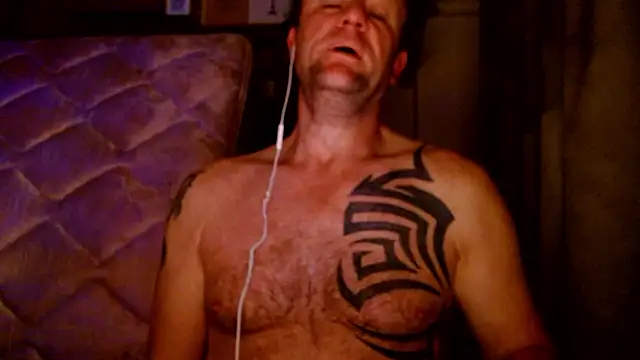 Snapshot of Yournaughty chatting on 2, 2, 2026 Yournaughty online show from 2, 2, 2026