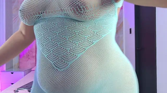 emmacurvy online show from 7, 7, 2026