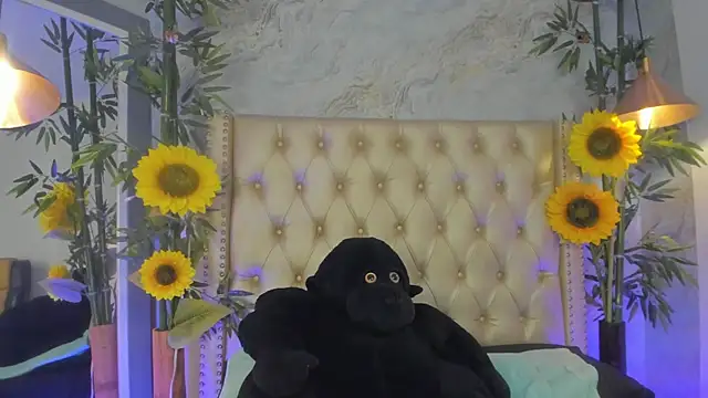 LittleeJaz online show from 17, 12, 2025