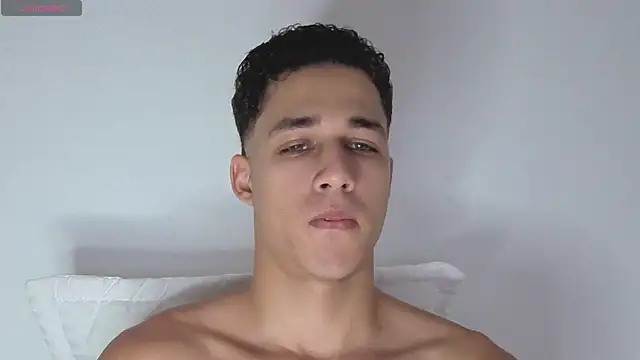 Snapshot of orionblaze69_ chatting on 4, 10, 2025 orionblaze69 online show from 4, 10, 2025