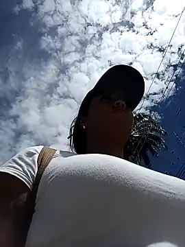 Fernanda30 online show from 15, 10, 2025