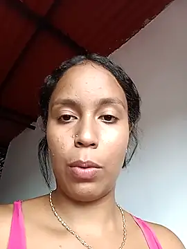 Snapshot of Fernanda30 chatting on 10, 10, 2025 Fernanda30 online show from 10, 10, 2025