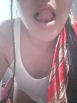 Michellematto online show from 3, 10, 2025