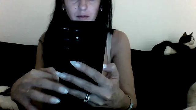 milagaborxx online show from 15, 4, 2026