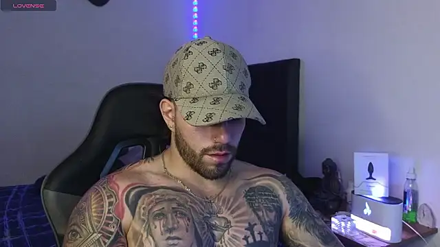 Ades Lowe online show from 13, 3, 2026