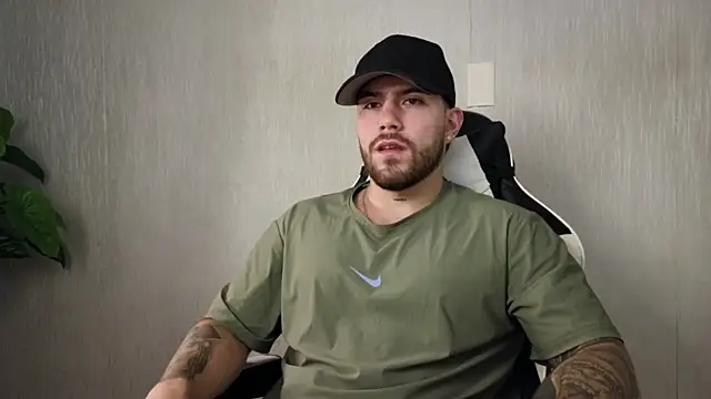 Ades Lowe online show from 24, 10, 2025