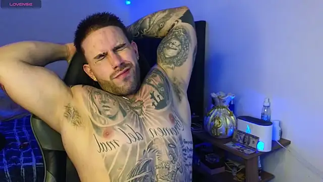 Ades Lowe online show from 14, 4, 2026