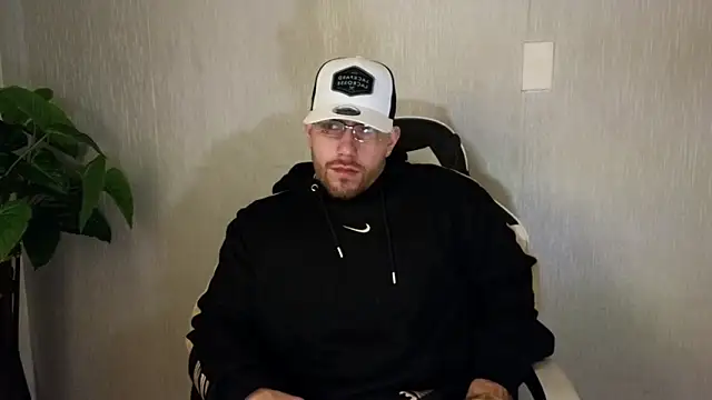 Ades Lowe online show from 11, 10, 2025