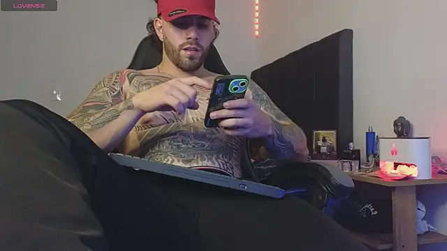 Ades Lowe online show from 14, 2, 2026