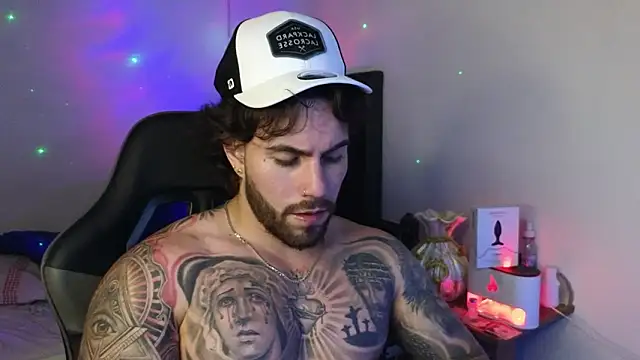 Ades Lowe online show from 27, 3, 2026