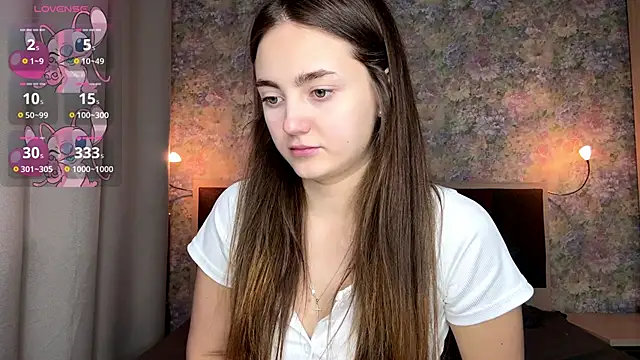 LoraDavi online show from 13, 4, 2026