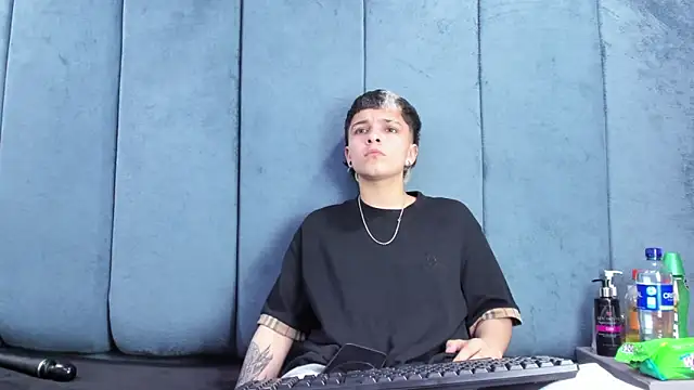 Megan Thompson  online show from 6, 5, 2026