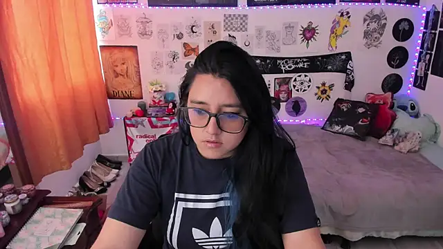 Cherry blush  online show from 18, 4, 2026