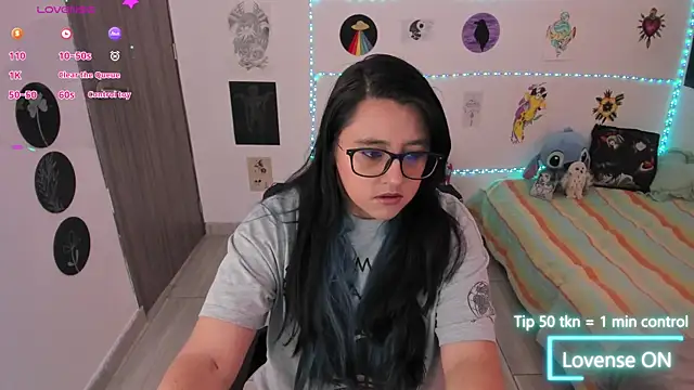 Snapshot of Cherry_blush_ chatting on 3, 6, 2026 Cherry blush online show from 3, 6, 2026