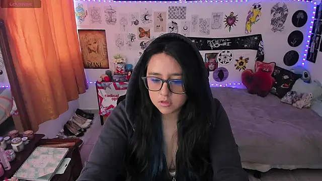 Snapshot of Cherry_blush_ chatting on 22, 4, 2026 Cherry blush online show from 22, 4, 2026