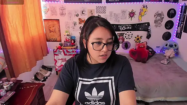 Cherry blush  online show from 25, 3, 2026