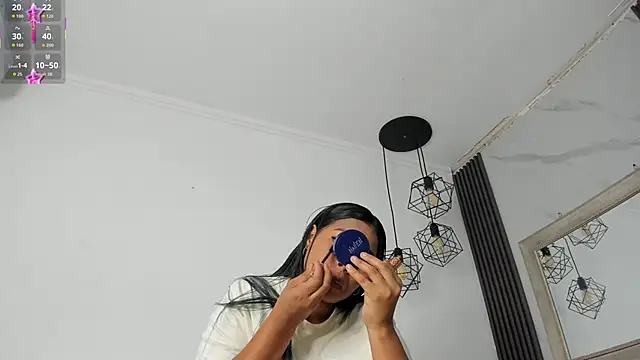keyla mejia online show from 14, 5, 2026