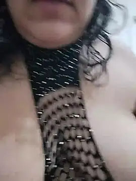 Snapshot of Mari29patty chatting on 8, 6, 2026 Mari29patty online show from 8, 6, 2026
