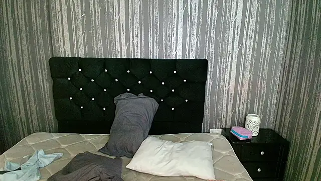 Alicee Moonn online show from 5, 5, 2026