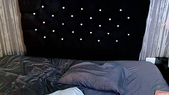 Alicee Moonn online show from 24, 2, 2026