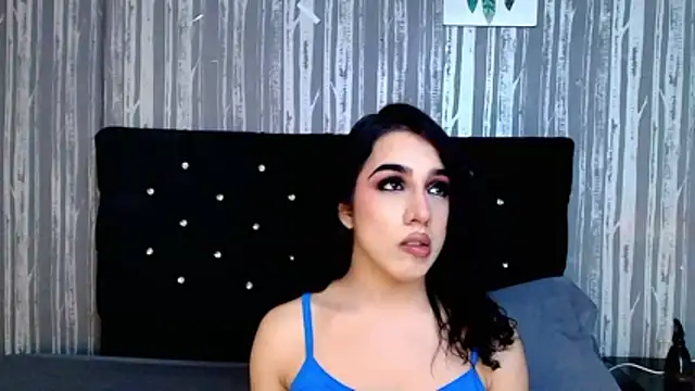 Alicee Moonn online show from 10, 2, 2026